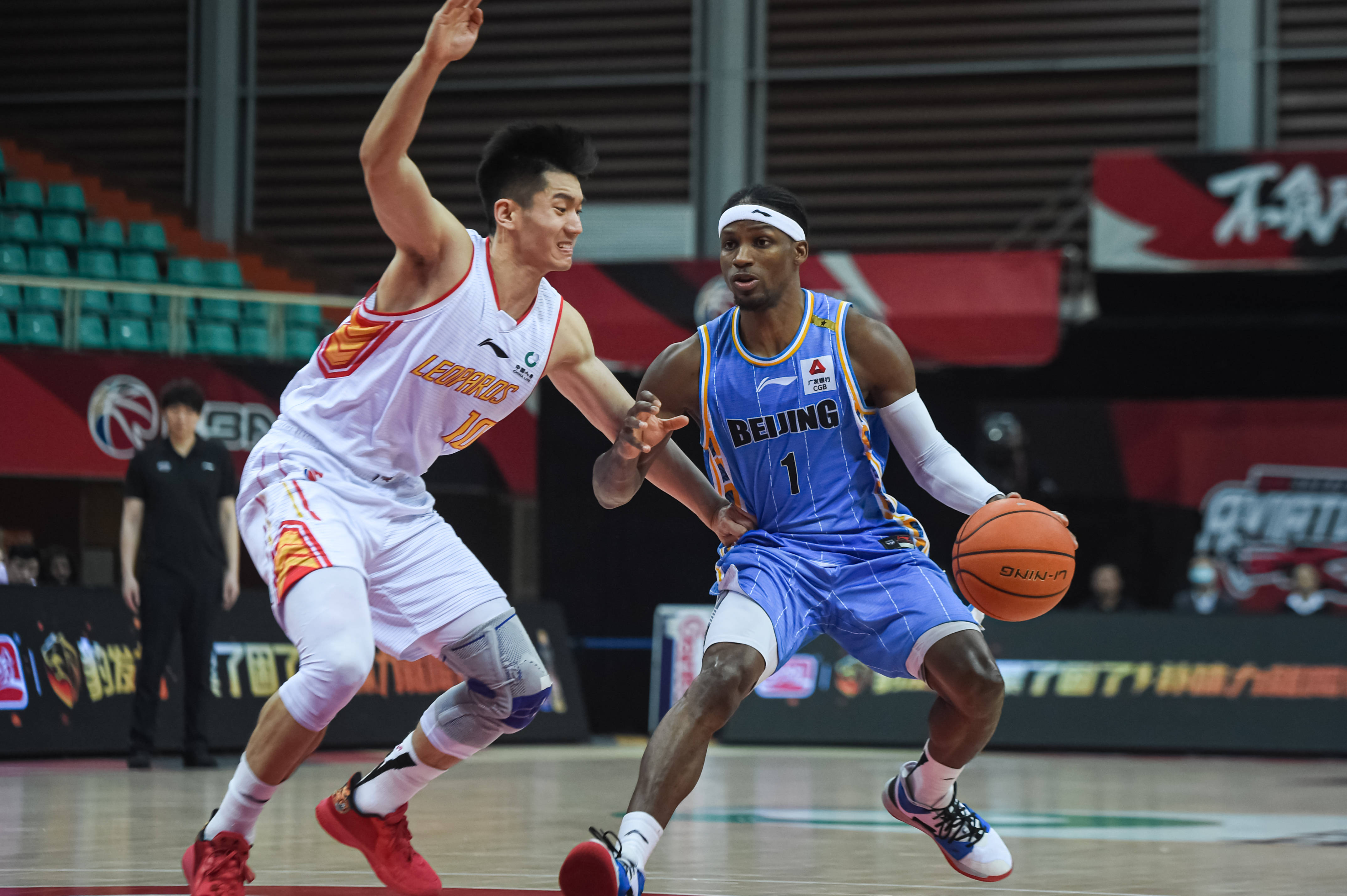 胡梅尔斯的 胡梅尔斯的