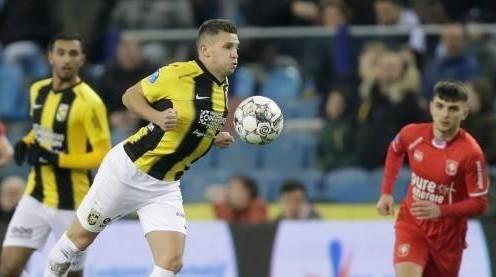 巅峰背后的 巅峰背后的