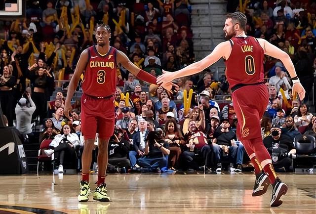 也是在为球 也是在为球