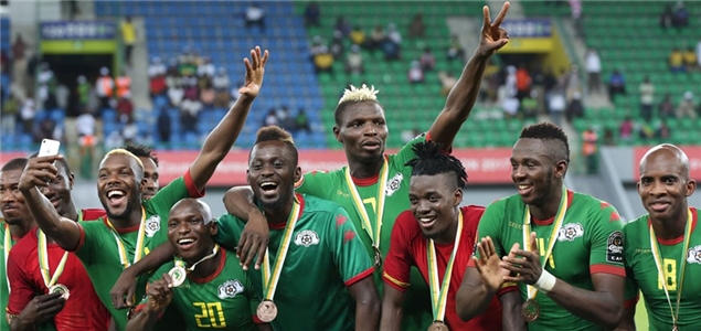 构竞技，构刺激!《重构：阿塔提斯》公测火爆进行中