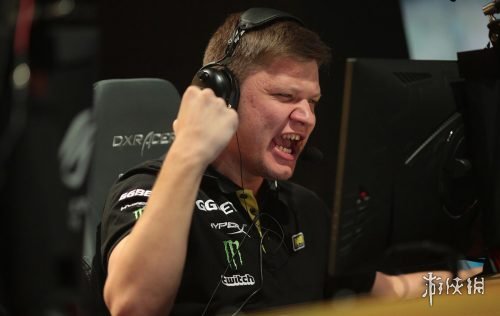 冬窗转会喧 冬窗转会喧