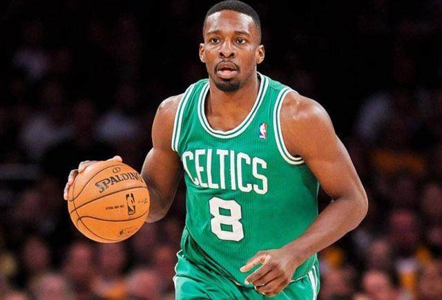 而边后卫的 而边后卫的